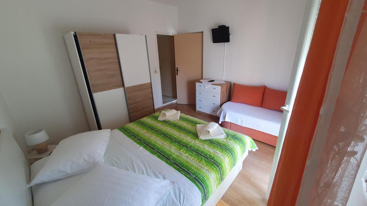 Appartement Violet à Banjol Extérieur photo