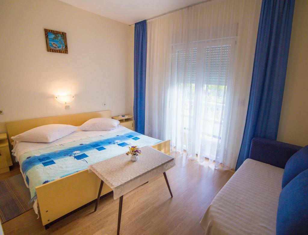 Appartement Violet à Banjol Extérieur photo