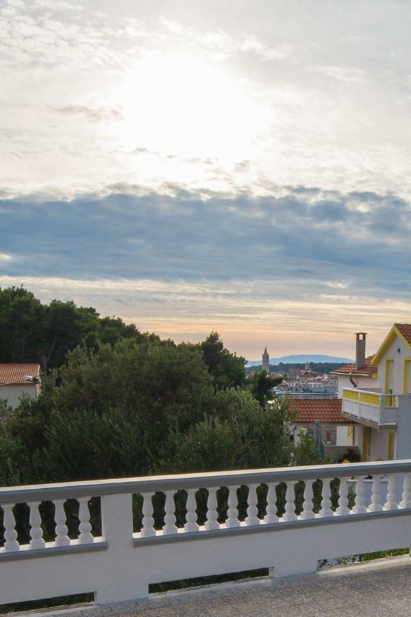 Appartement Violet à Banjol Extérieur photo
