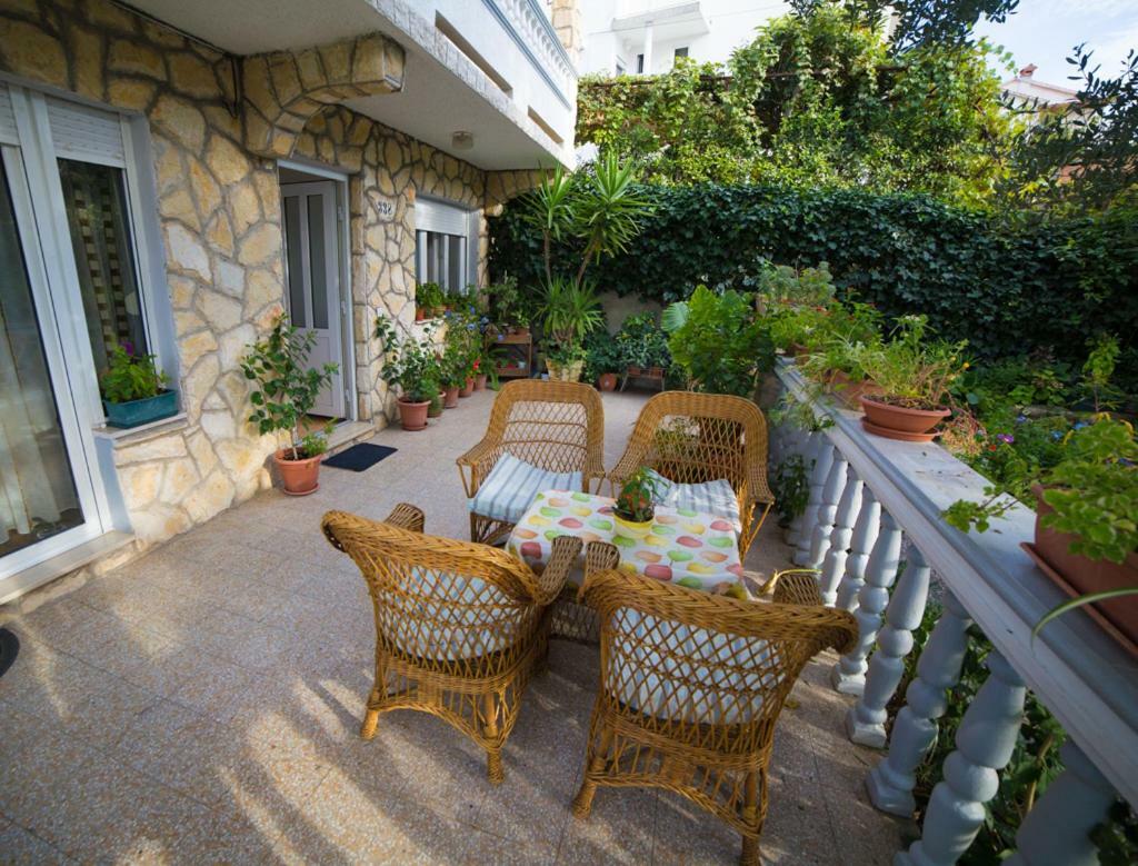 Appartement Violet à Banjol Extérieur photo